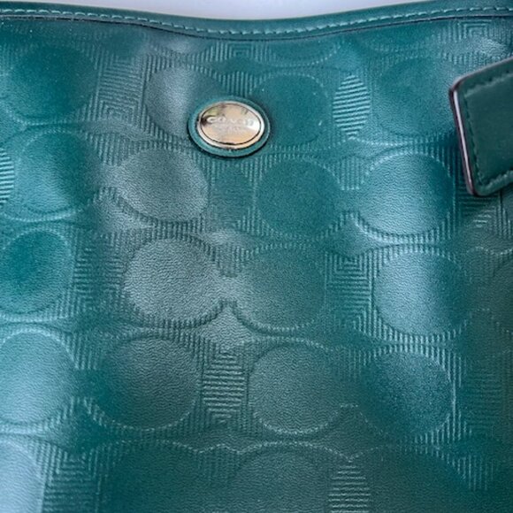 Coach Hunter Green Signature Leather Peyton Zip-Top Tote - Picture 3 of 14